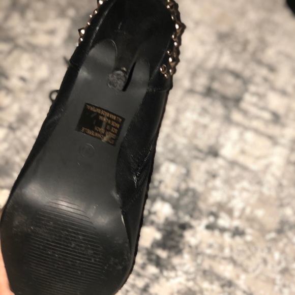 Black heels 🖤 size 10 🖤 Never Worn 🖤 - Picture 3 of 3